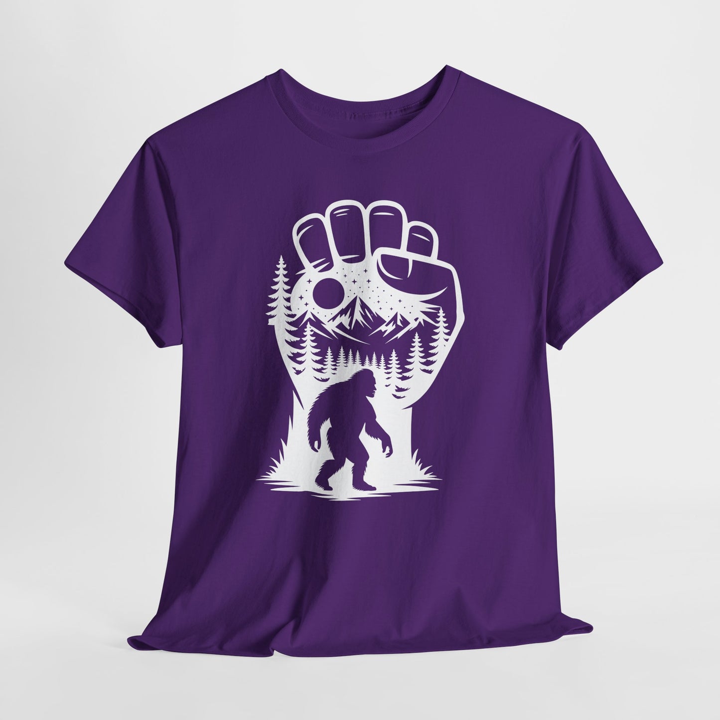 Bigfoot na szlaku – leśna sylwetka w górskim klimacie