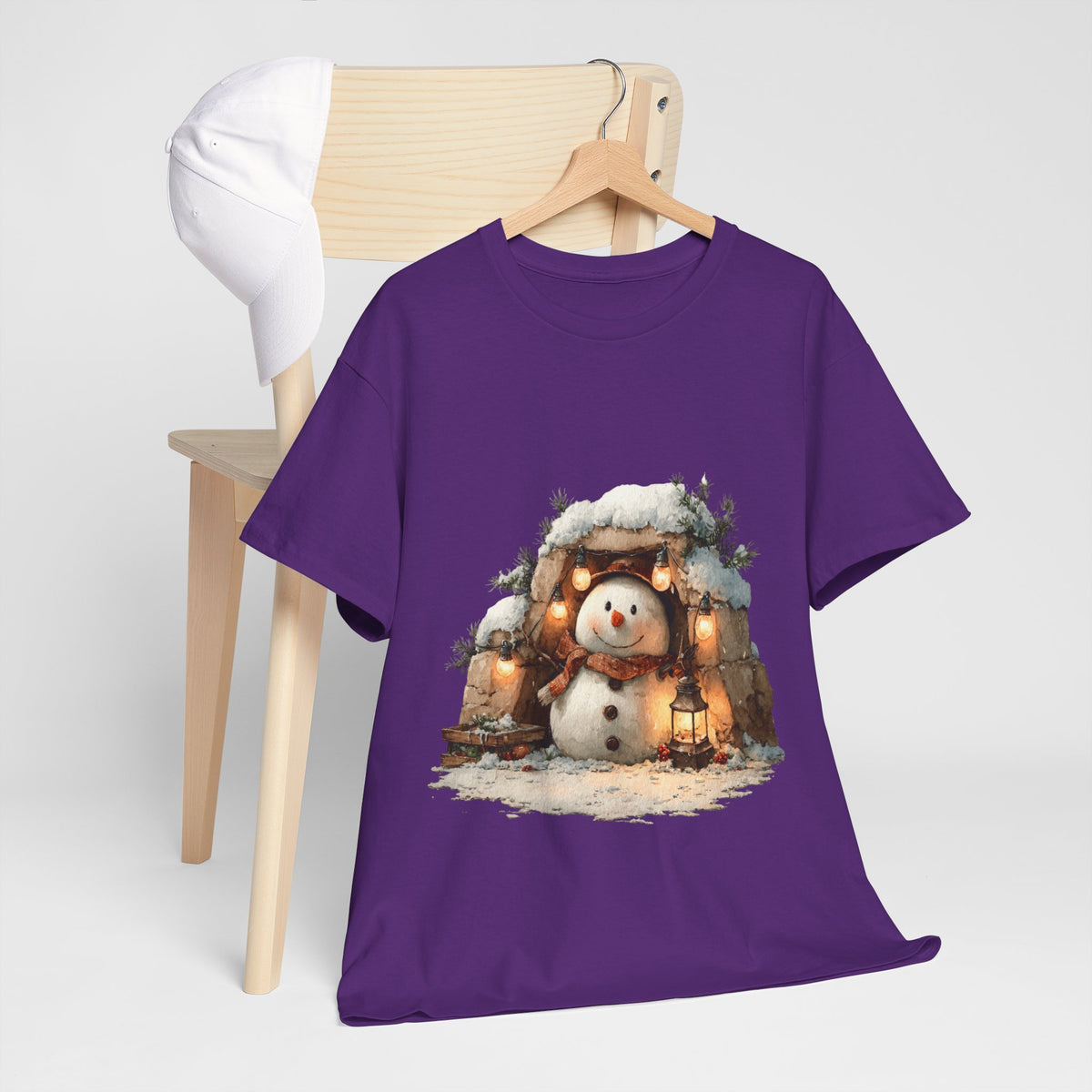 Cozy Lantern Snowman Shirt - Rustic Christmas Snowman with String Lights Tee, Winter Cabin Aesthetic T-Shirt, Cute Holiday Gift
