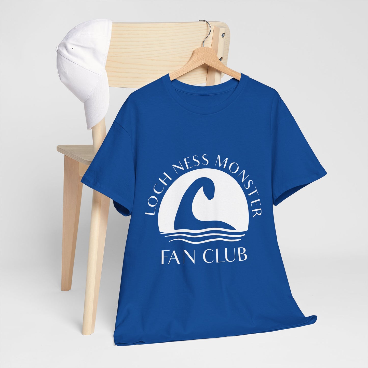 Fan Club potwora z Loch Ness – minimalistyczna koszulka fan klubu Nessie