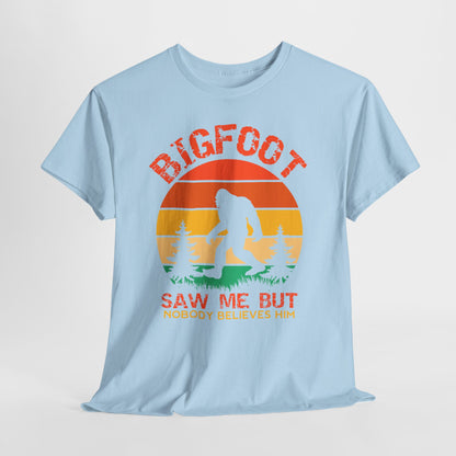 Bigfoot „Saw me but nobody belives him” – retro humor z lasu