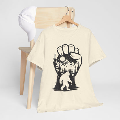 Bigfoot na szlaku – leśna sylwetka w górskim klimacie