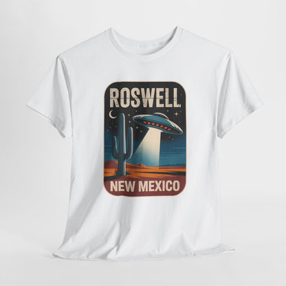 Roswell New Mexico - retro spodek nad pustynią