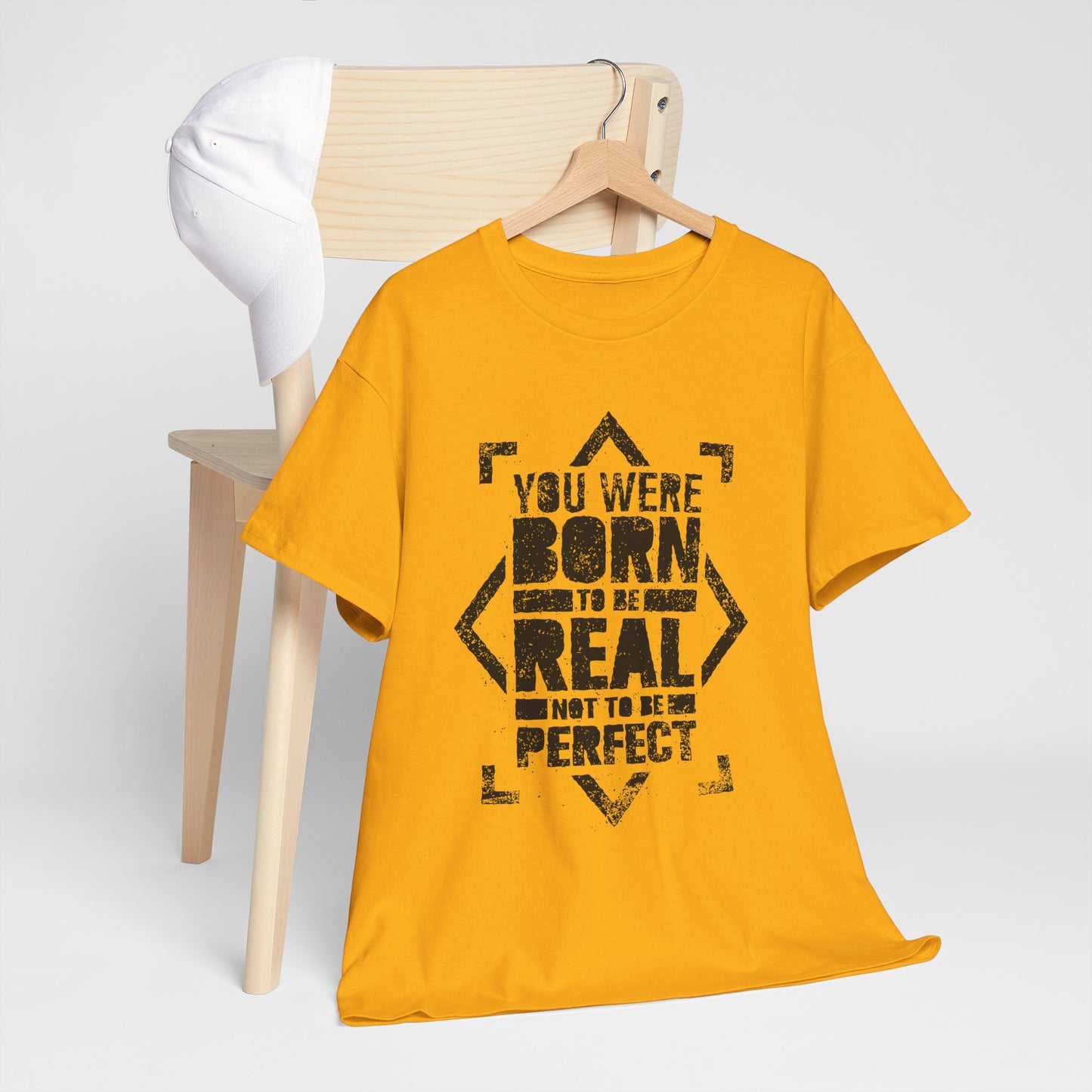 You Were Born to Be Real Not to Be Perfect - koszulka motywacyjna