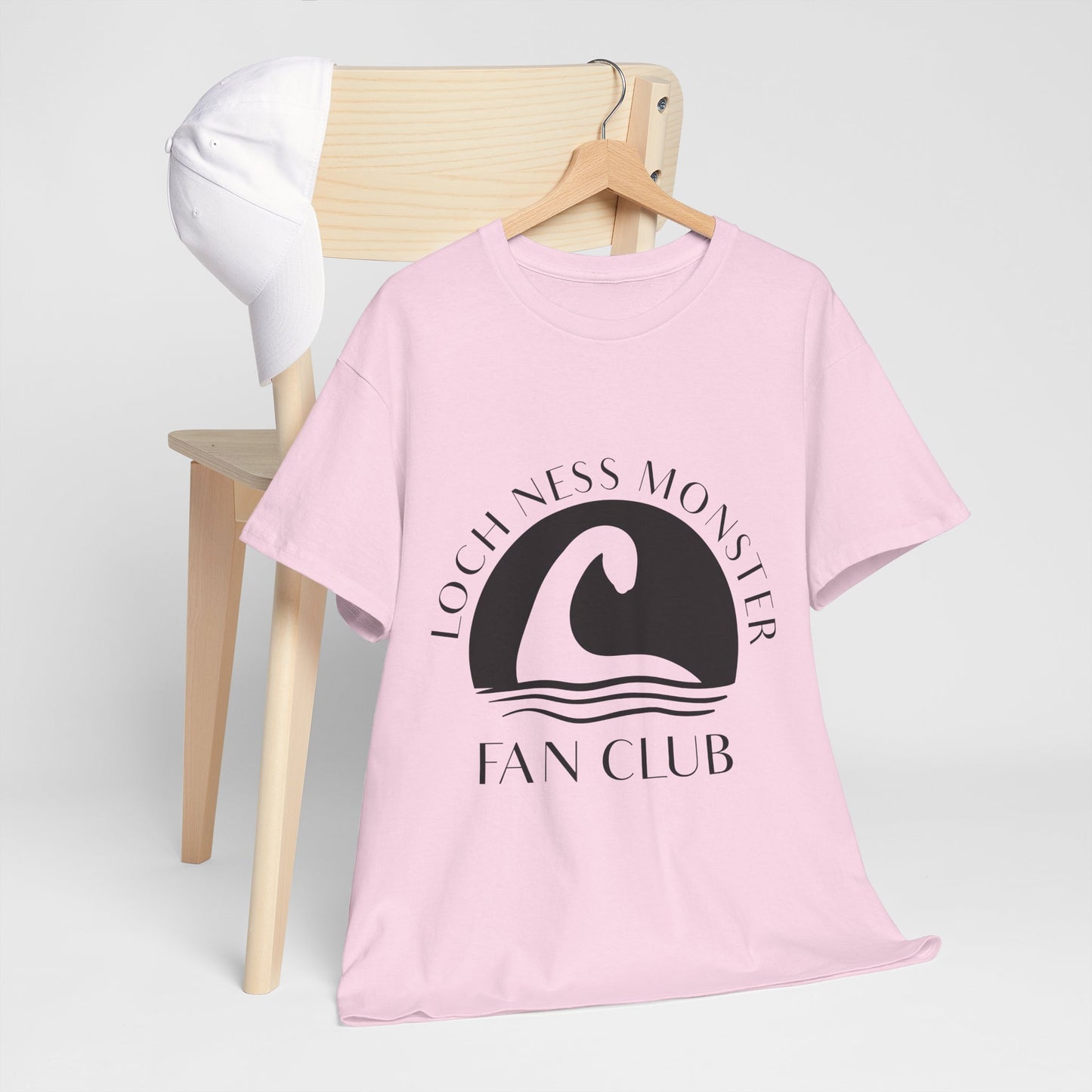 Fan Club potwora z Loch Ness – minimalistyczna koszulka fan klubu Nessie