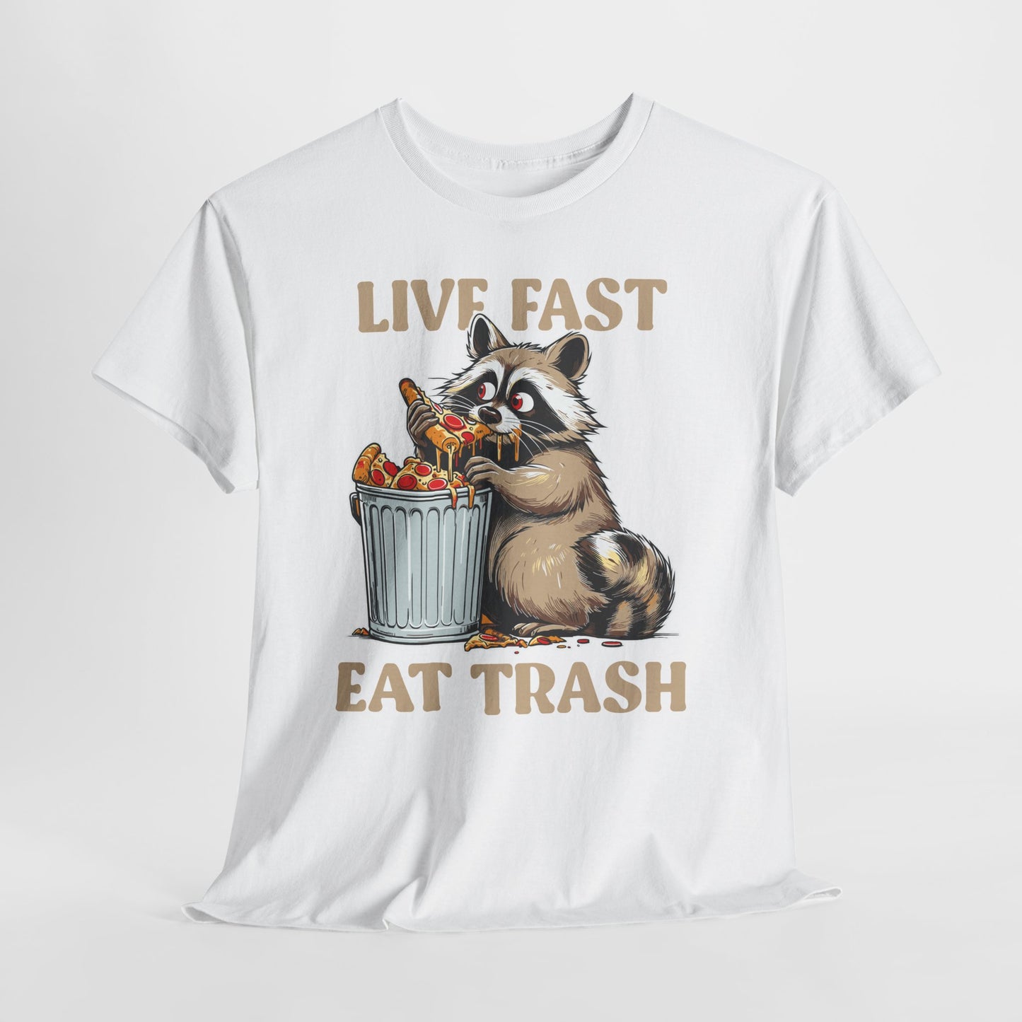 Live Fast Eat Trash - szop pracz z pizzą