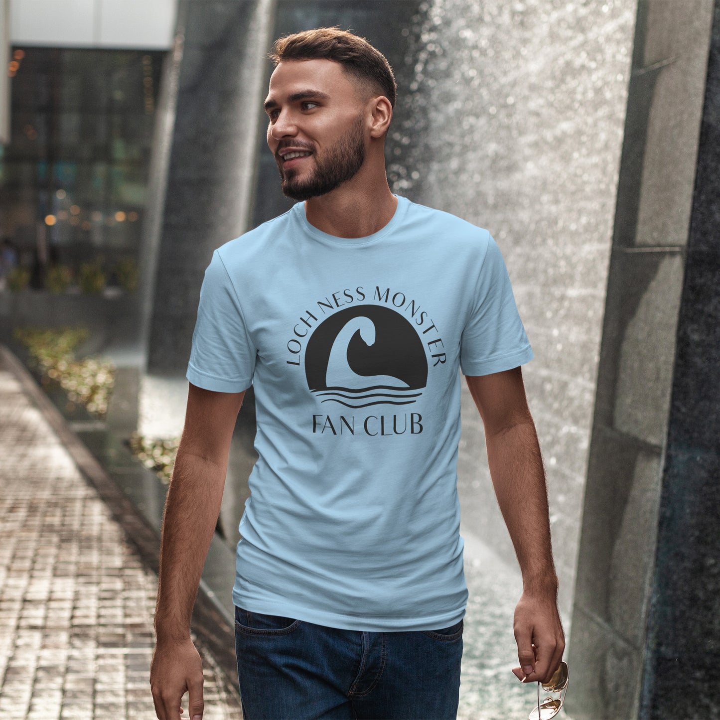 Fan Club potwora z Loch Ness – minimalistyczna koszulka fan klubu Nessie