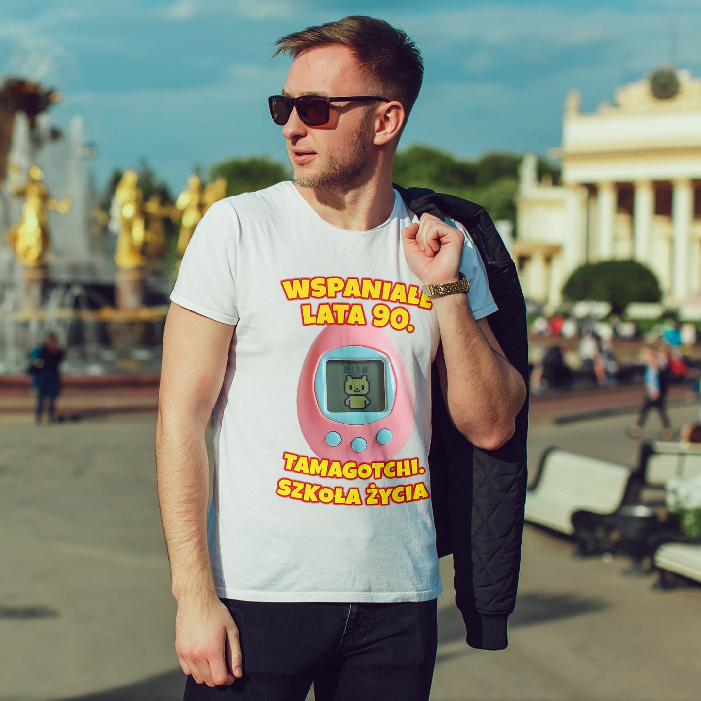 Tamagotchi: Szkoła życia kieszonkowego zwierzaka - wspaniałe lata 90.