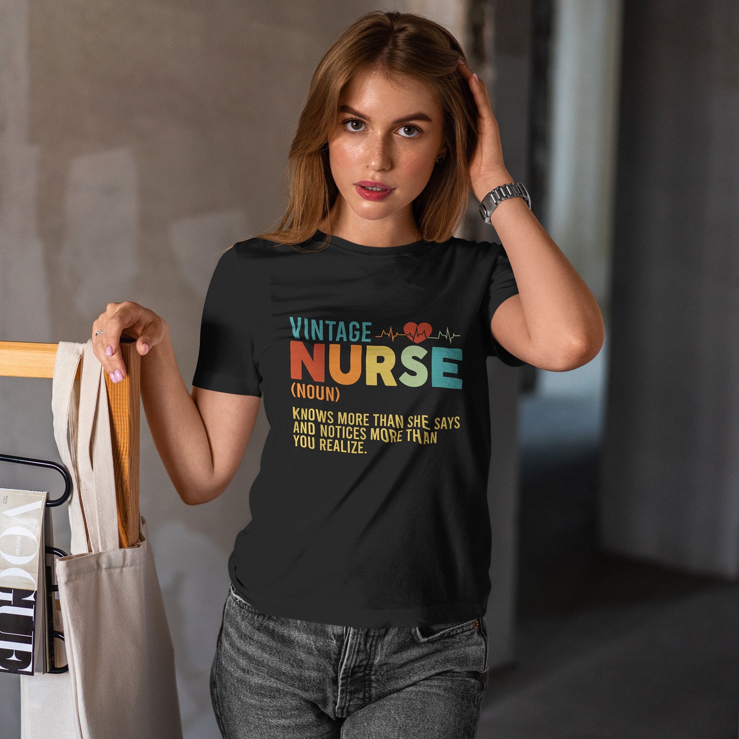 Vintage Nurse (rzeczownik) - medyczny klimat z sercem