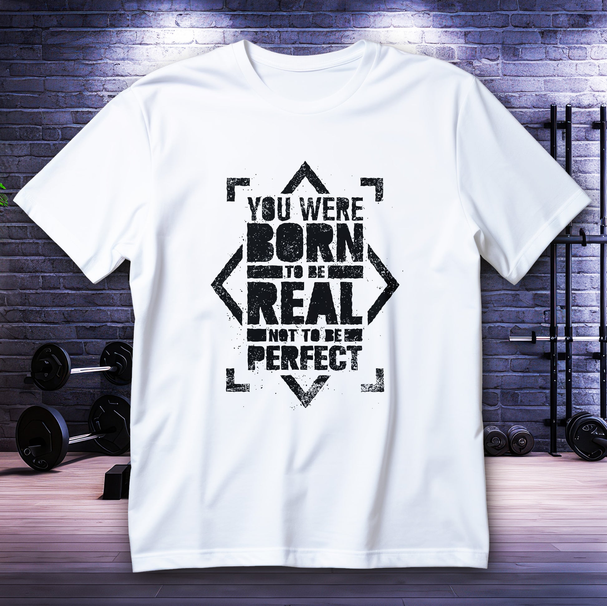 koszulka you were born to be real not to be perfect z motywacyjnym napisem o byciu soba