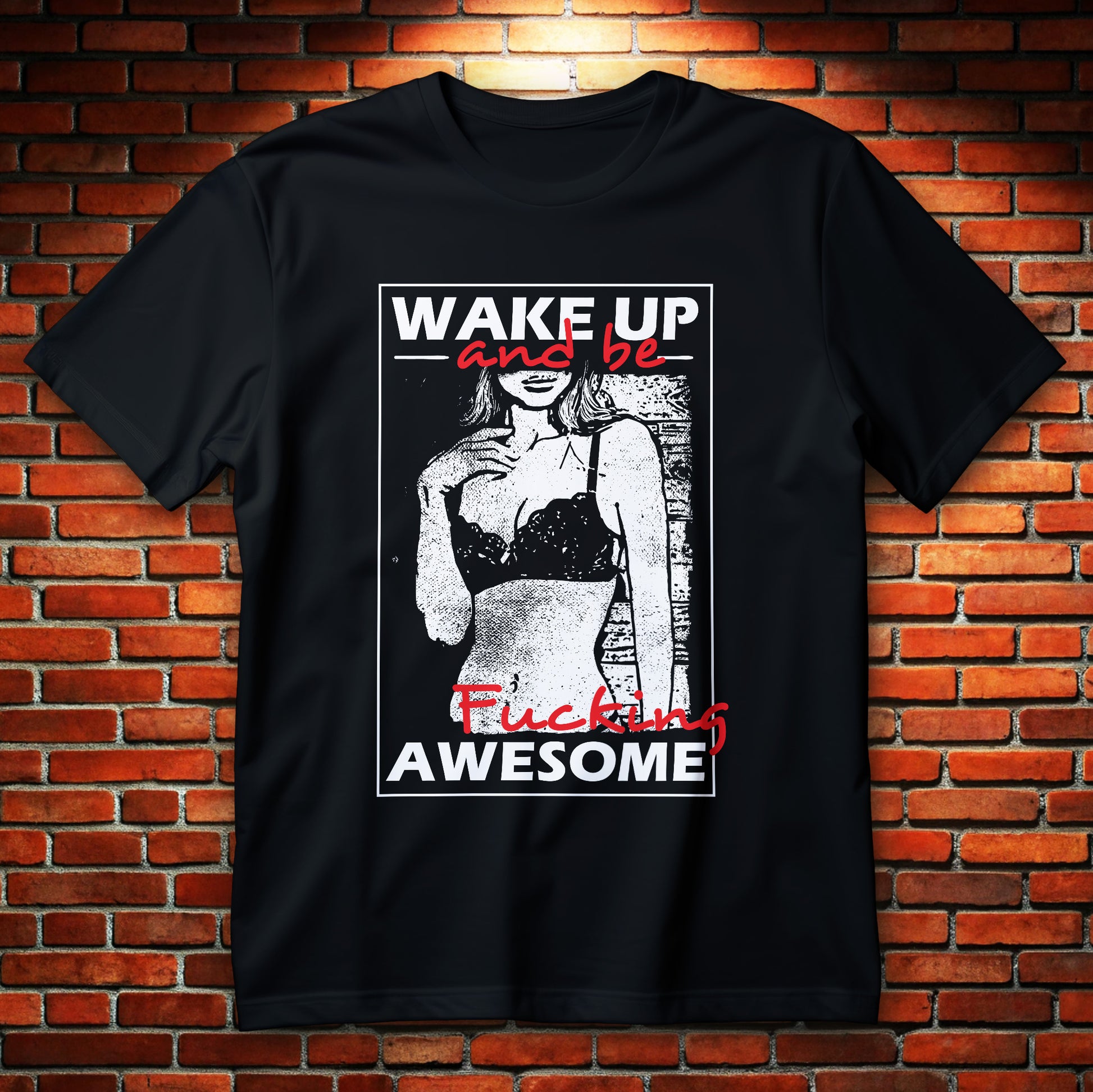 wake up and be fucking awesome koszulka z odważną grafiką kobiety i czerwonym napisem