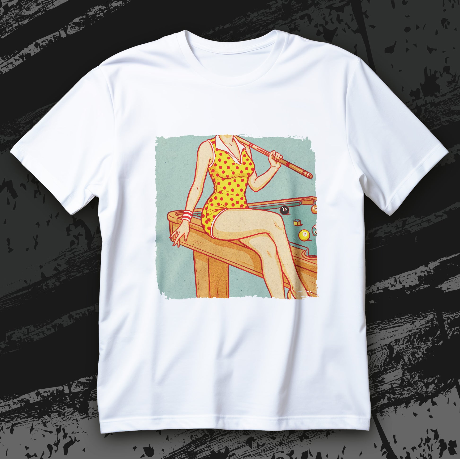 Koszulka bilardowa Sport Is Sexy z kobietą przy stole bilardowym, kijem i bilami w stylu retro pin-up
