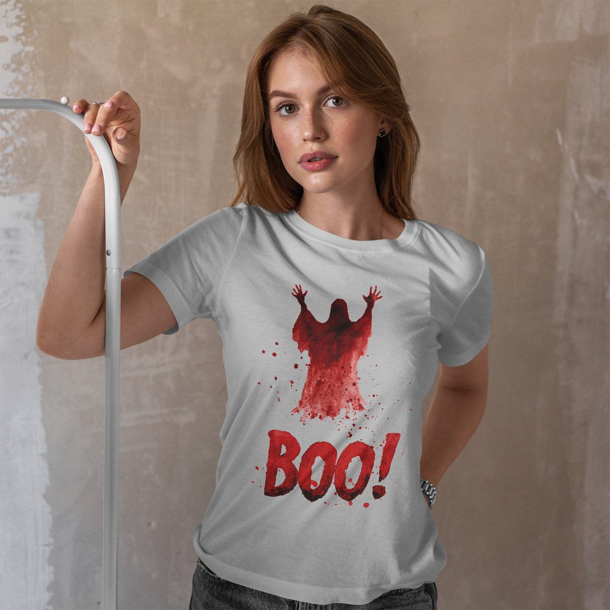 Boo! - czerwony duch na halloweenowy klimat