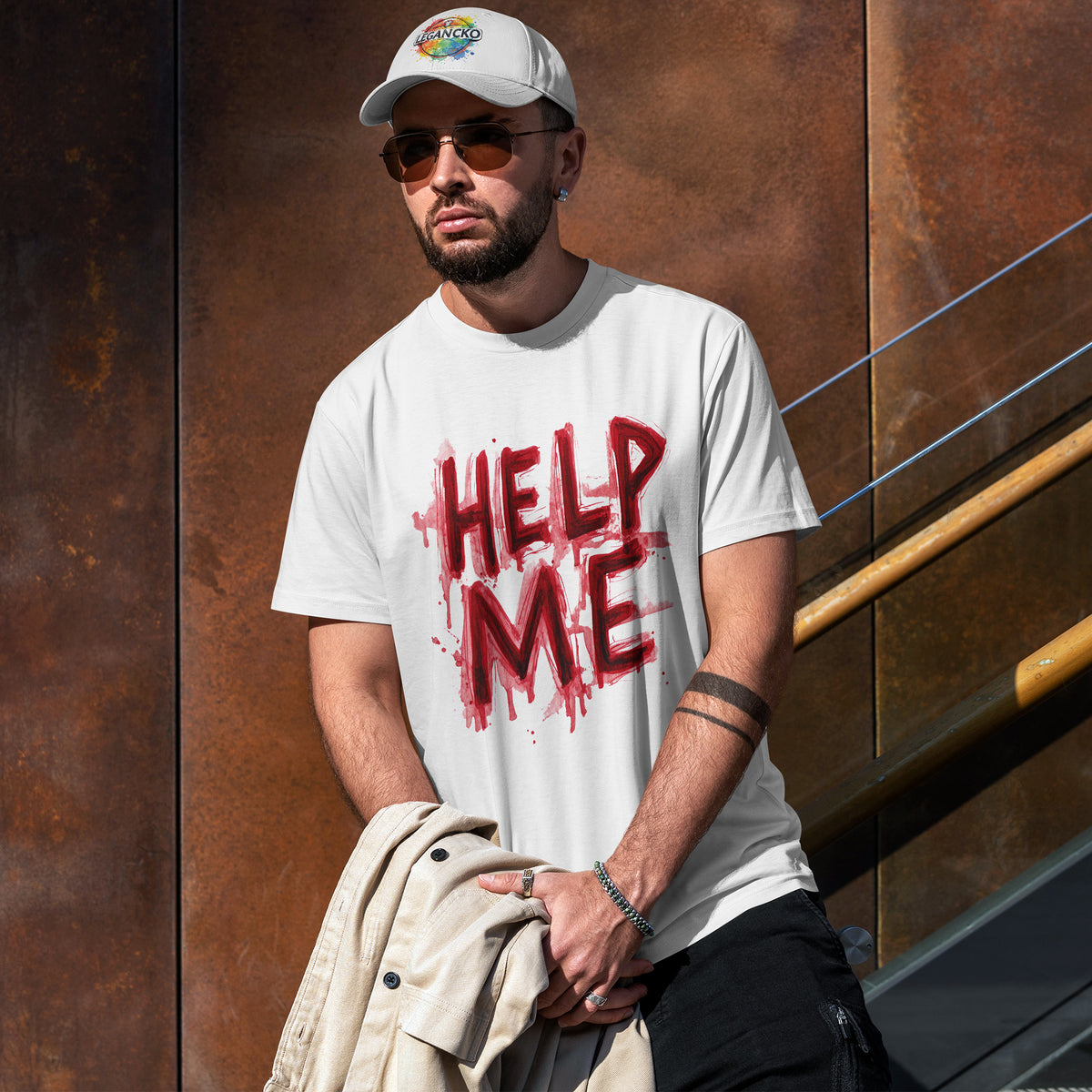 Help Me - krzyk prosto z horroru