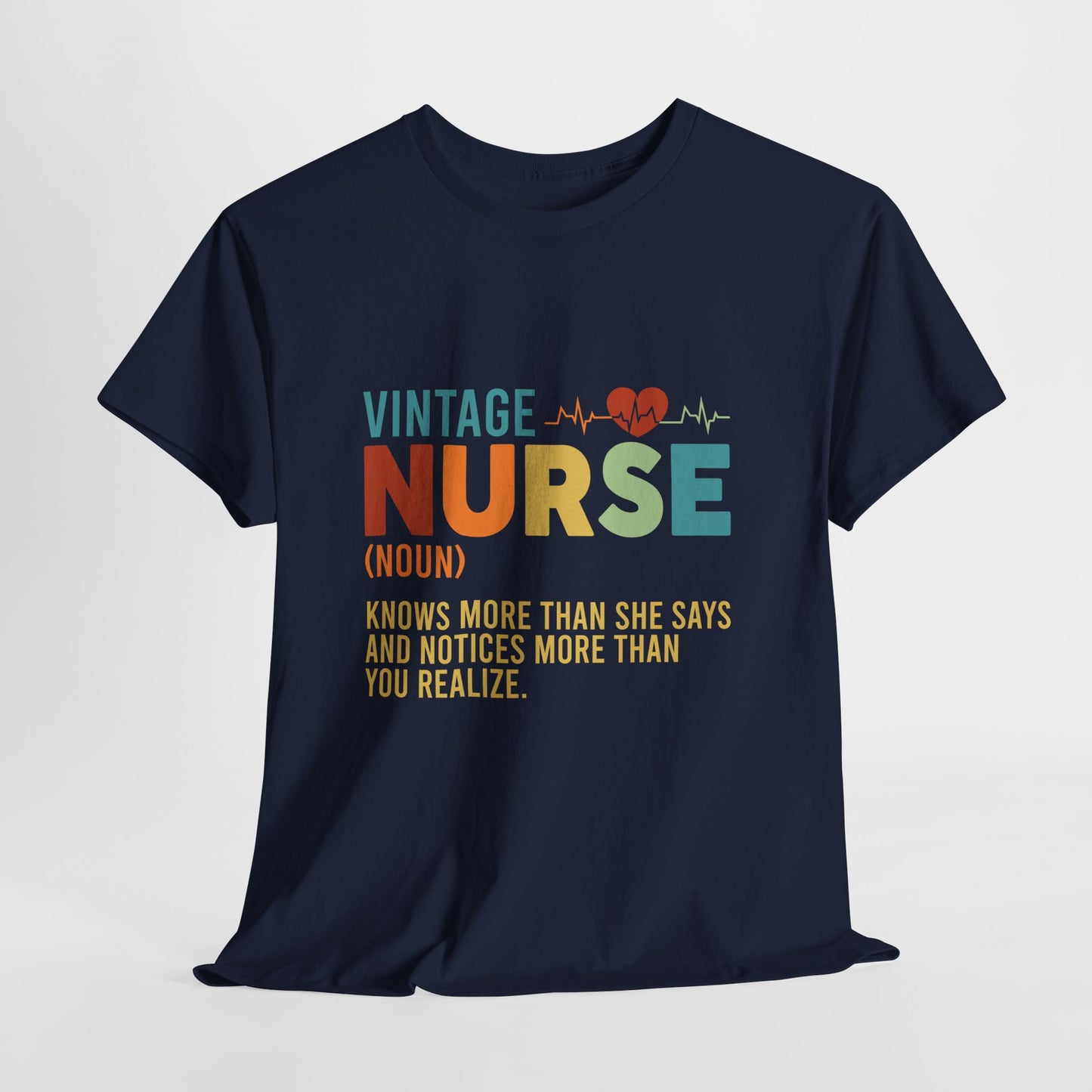 Vintage Nurse (rzeczownik) - medyczny klimat z sercem