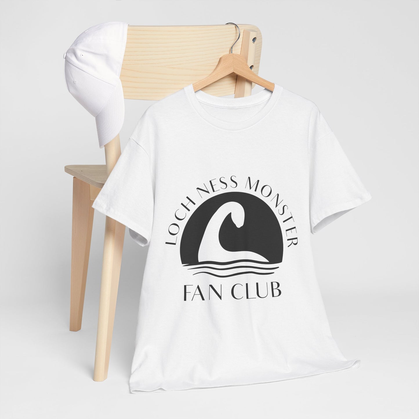 Fan Club potwora z Loch Ness – minimalistyczna koszulka fan klubu Nessie