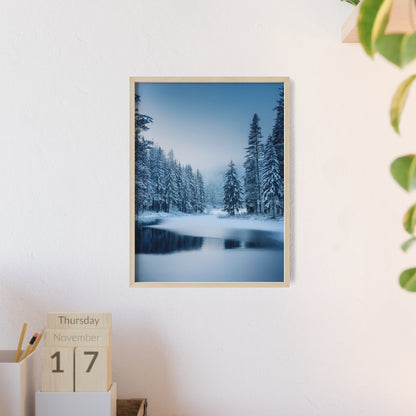 Nordic Winter Forest – Zimowy Las i Zamarznięte Jezioro