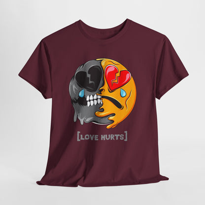 Love Hurts - koszulka ze złamanym sercem